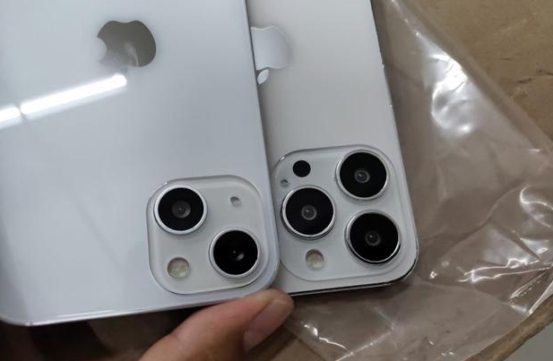 赤峰苹果手机维修分享iPhone 13‌机模长什么样 