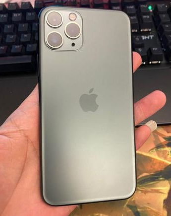 赤峰苹果维修点分享iPhone 11 Pro黑屏小众故障解析 